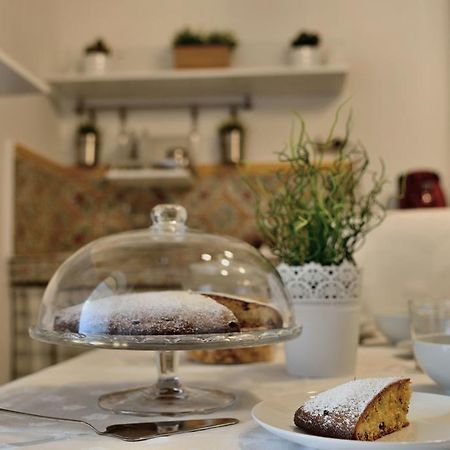 Real Teatro Umberto I Bed & Breakfast Palermo Exterior foto