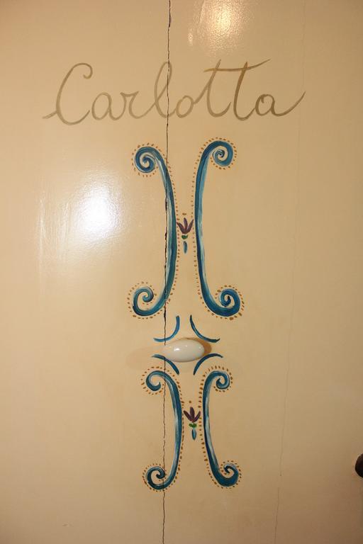 Real Teatro Umberto I Bed & Breakfast Palermo Cameră foto