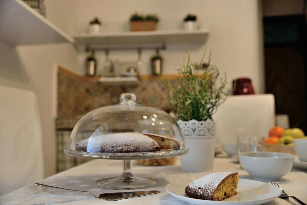 Real Teatro Umberto I Bed & Breakfast Palermo Exterior foto