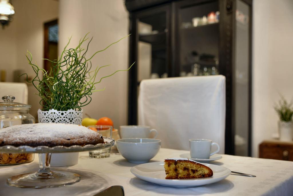 Real Teatro Umberto I Bed & Breakfast Palermo Exterior foto