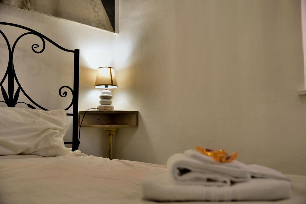 Real Teatro Umberto I Bed & Breakfast Palermo Exterior foto