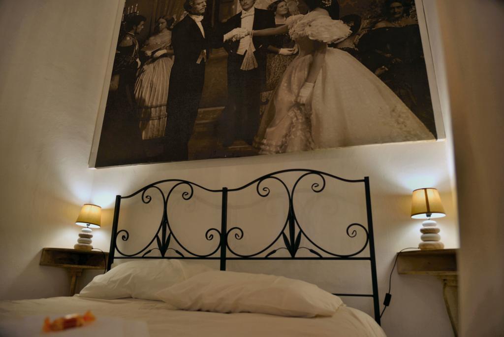 Real Teatro Umberto I Bed & Breakfast Palermo Exterior foto